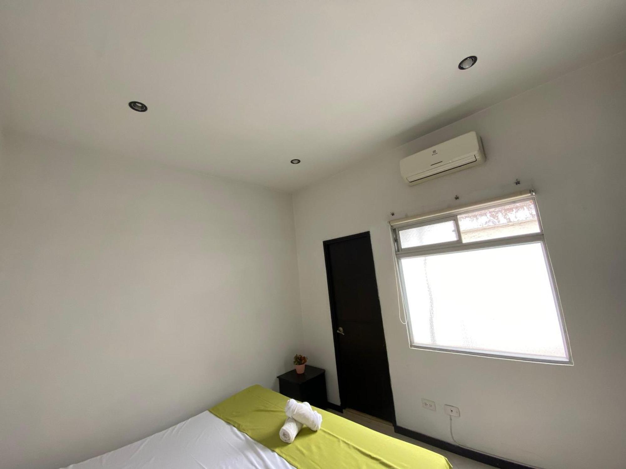 Apartaestudios Laureles Medellin Exterior photo