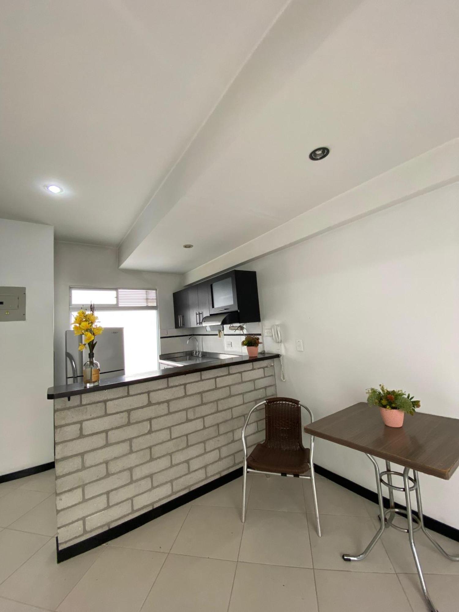 Apartaestudios Laureles Medellin Exterior photo