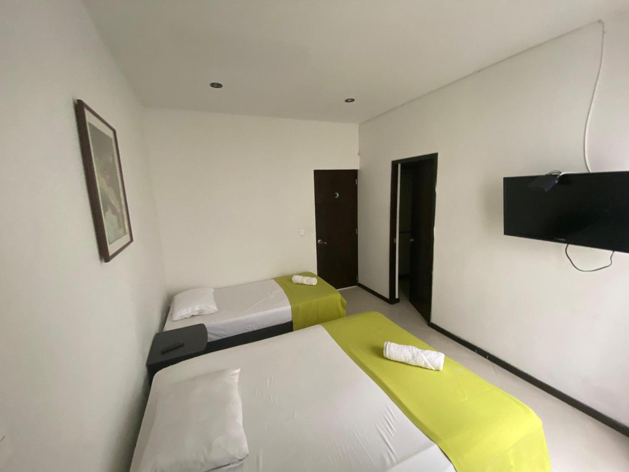 Apartaestudios Laureles Medellin Exterior photo